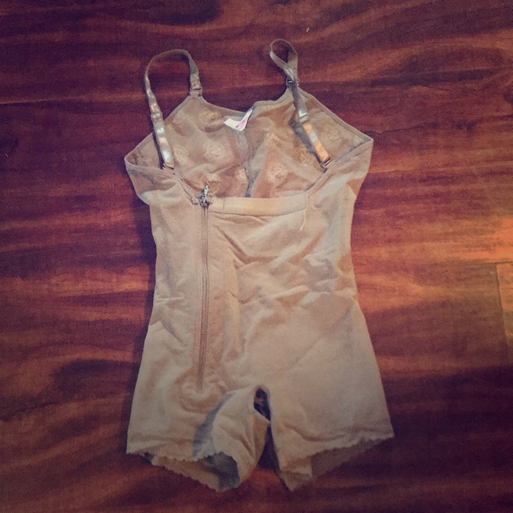 Body shaper